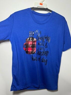 NWOT Women’s It’s a Christmas & Hot Chocolate Kind Of Day Holiday Shirt Size S